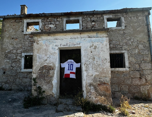 modriç shtëpia e tij