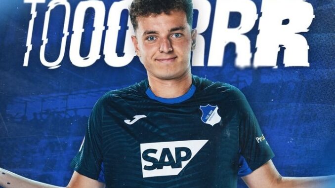 Fisnik Asllani Fisnik Asllani