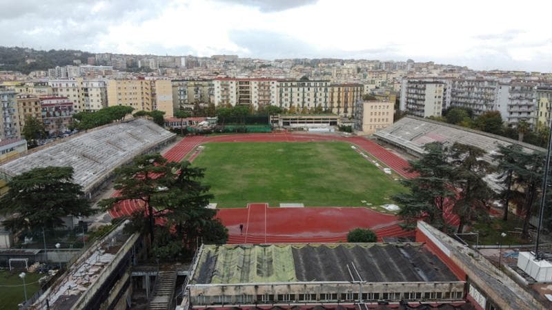 stadiumi arturo collana